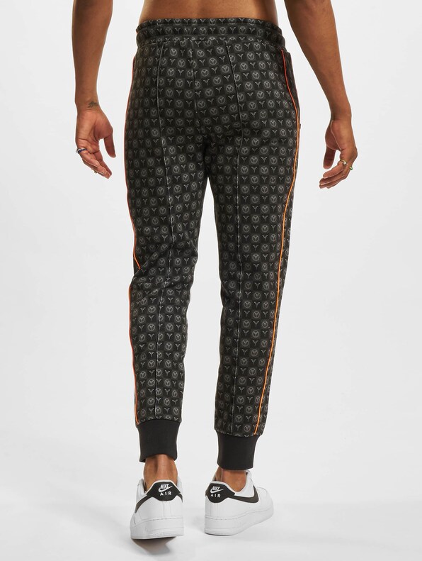 Tapered Fit-1