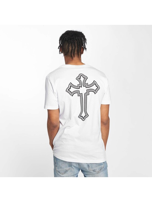 Tupac Cross-1