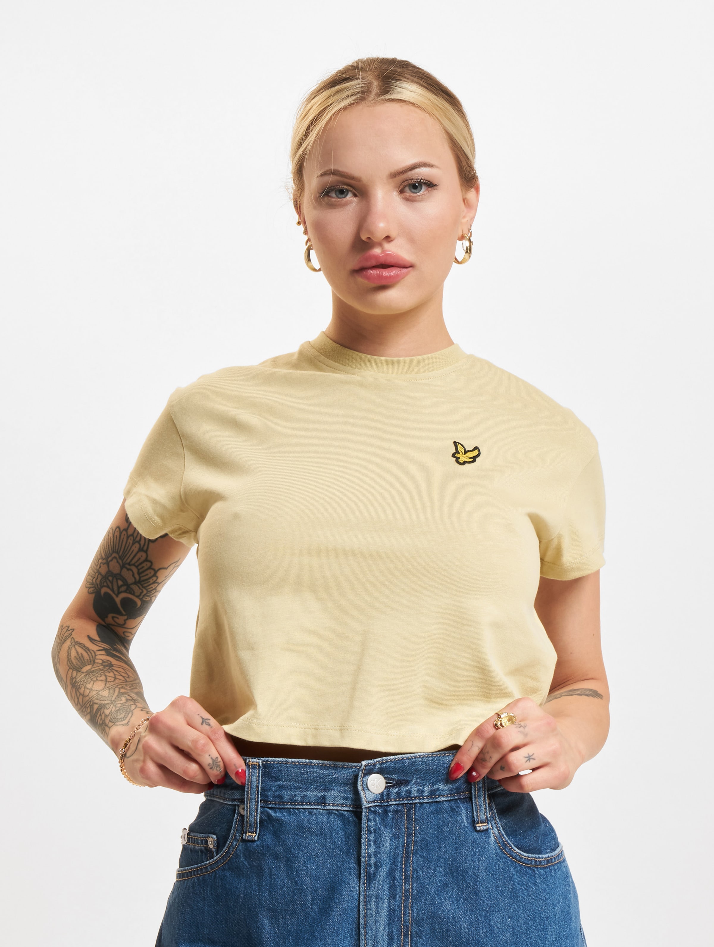 Lyle & Scott Cropped T-Shirt op kleur geel, Maat XS