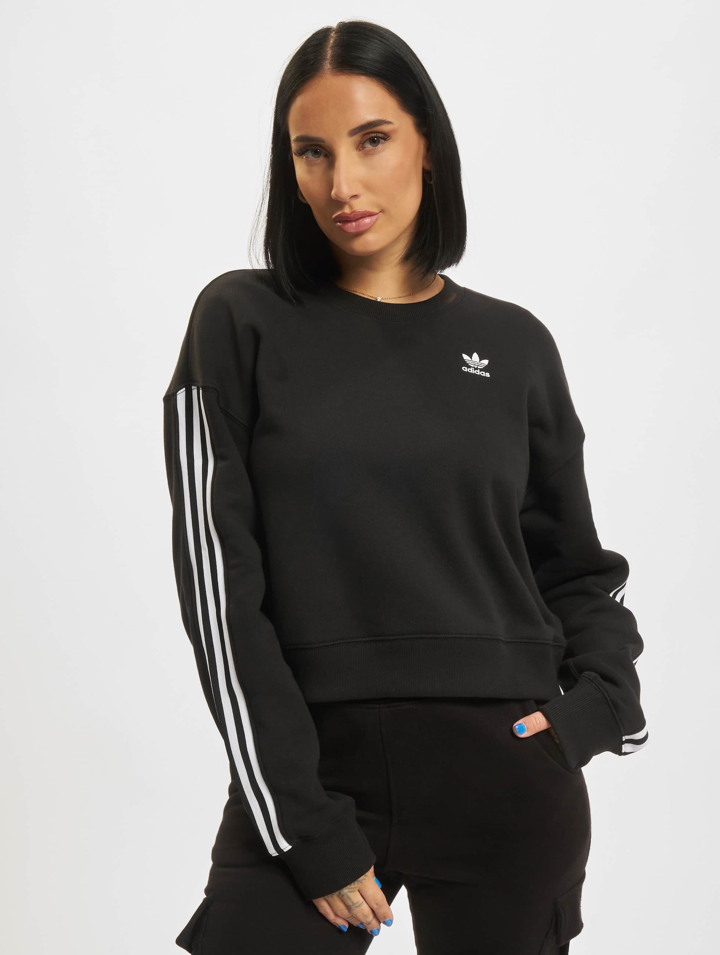 Adidas originals adicolor three stripe sales crew neck sweat in black