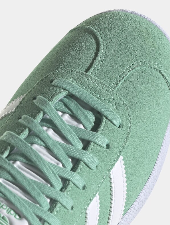 Gazelle -5