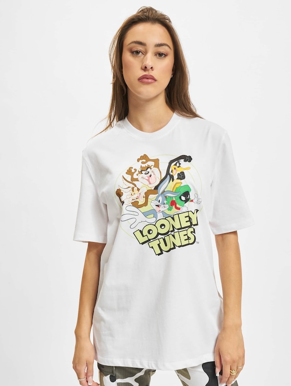 Looney Tunes Oversize-2