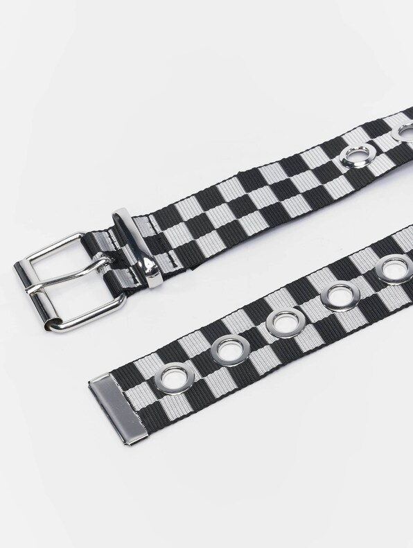  Checker With Eyelets-1
