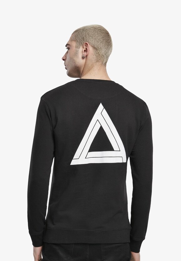 Triangle Neck-0