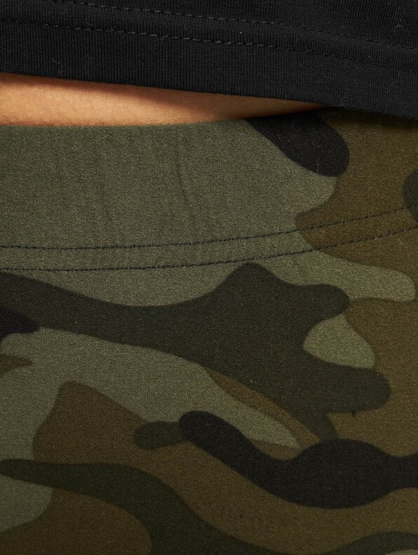 Camo -3