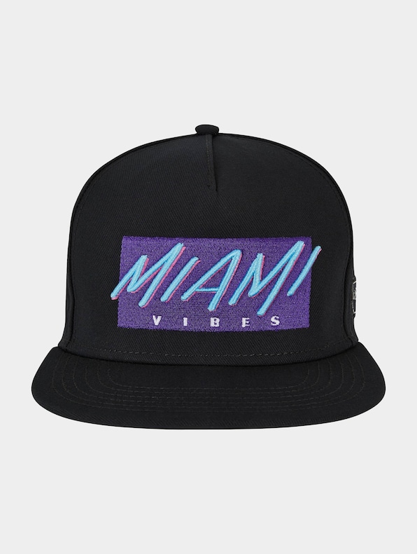 Miami Vibes-1