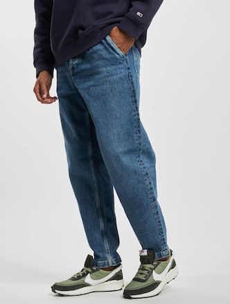 Tommy Jeans Bax Tapered Loose Fit Jeans