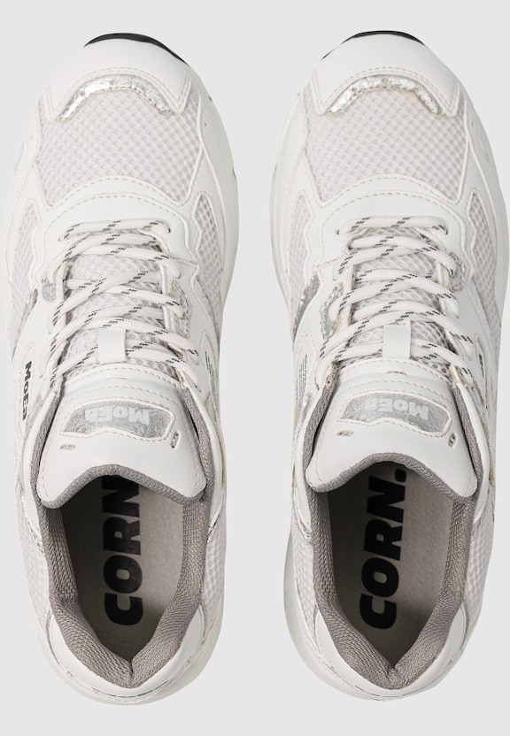 GEN8 - CORN WHITE & SILVER-1