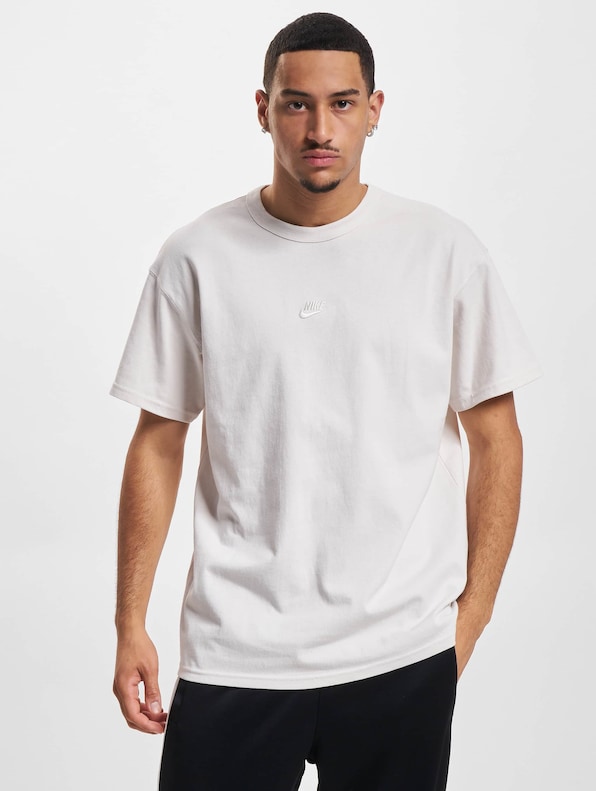 Nike Sportswear Premium Essentials T-Shirts-2