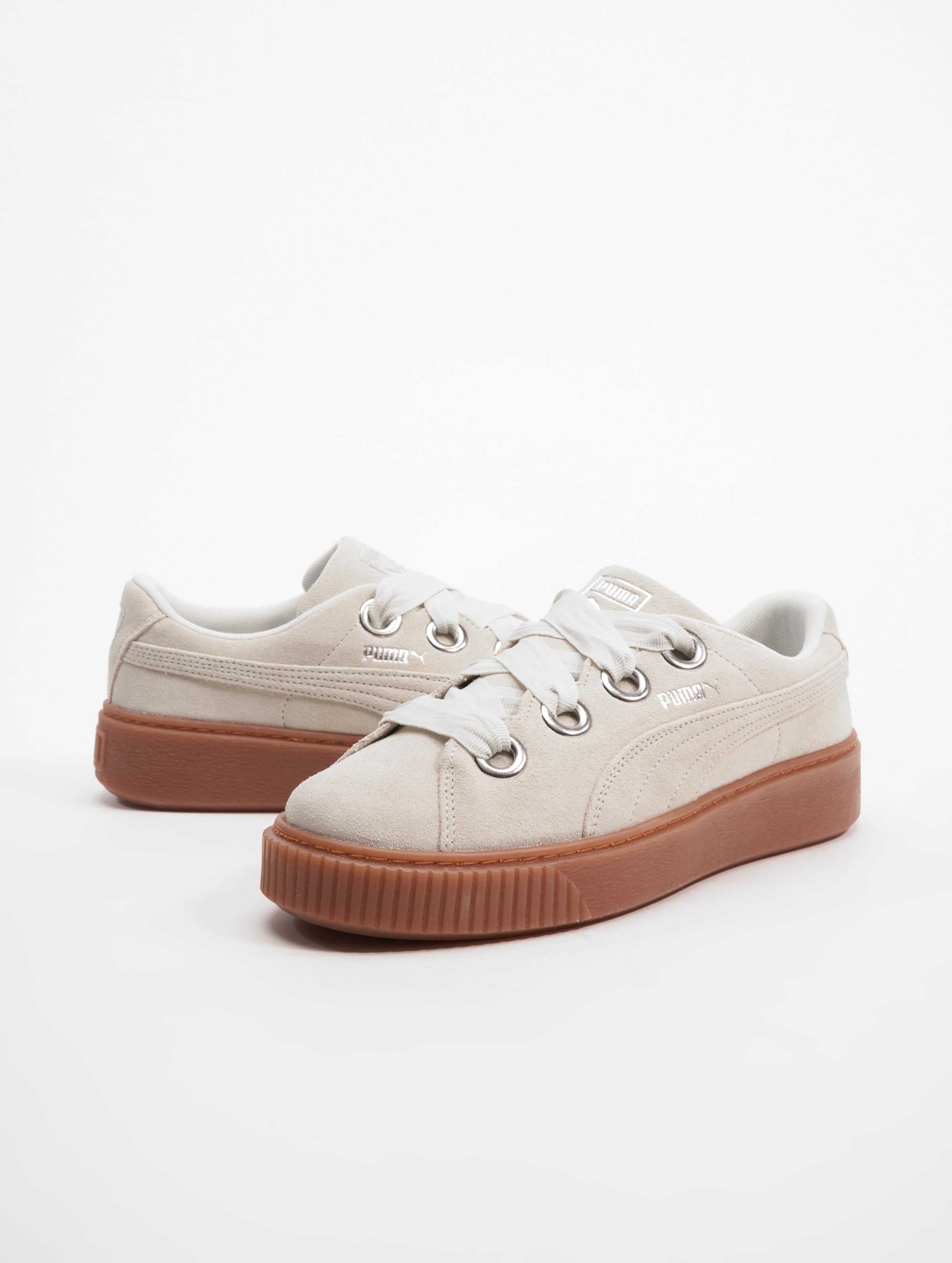 Puma Platform Kiss Suede W Schuhe op kleur wit, Maat 42.5