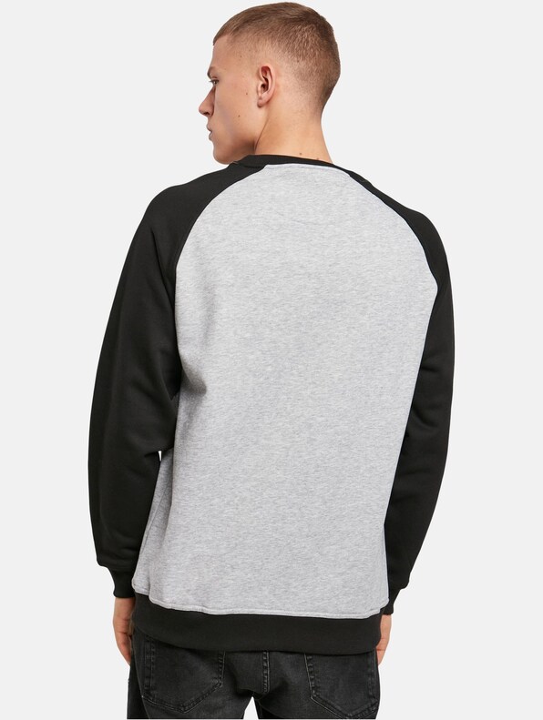 Raglan Crewneck-1