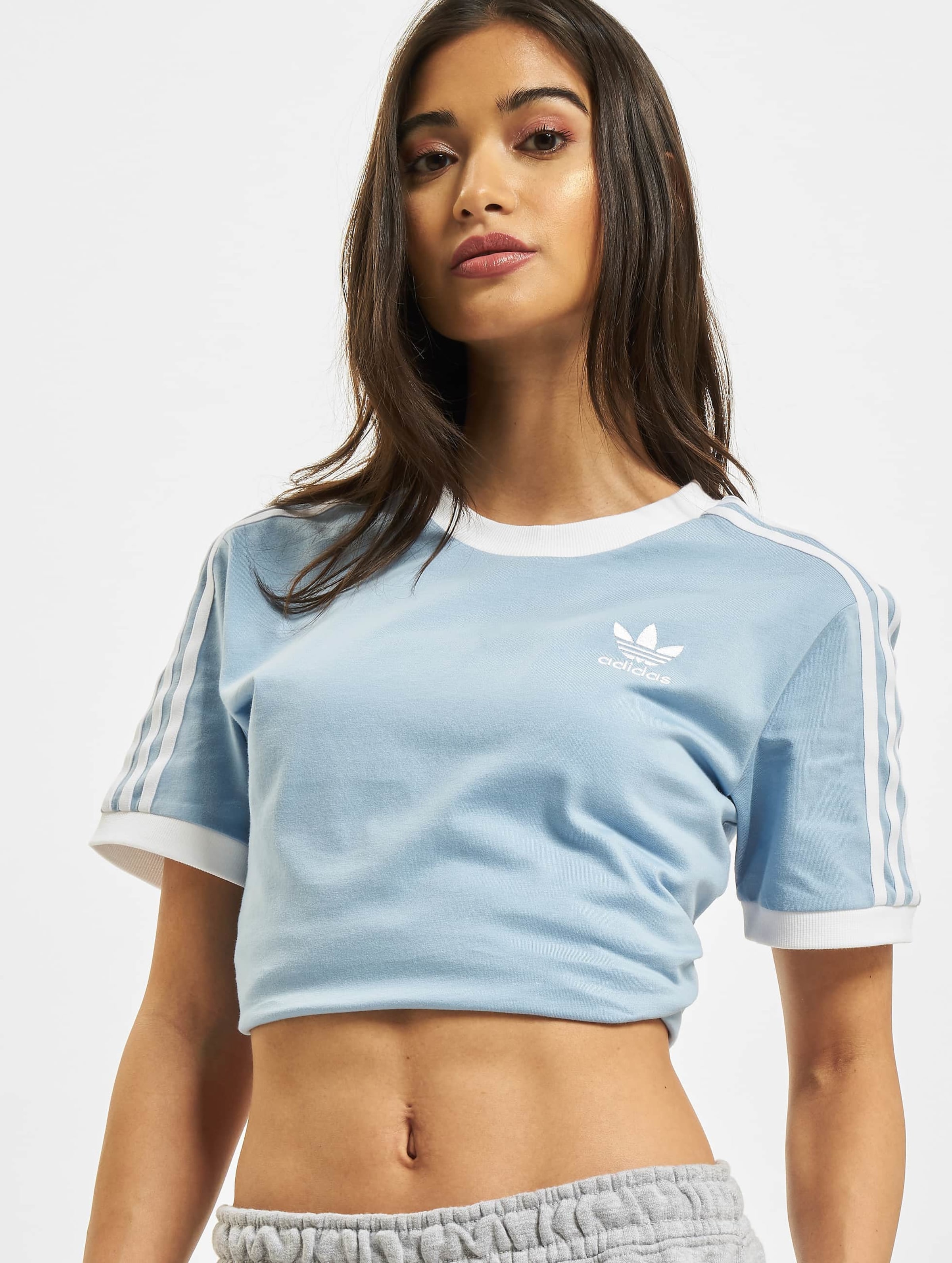 adidas Originals Adidas 3 Stripes T-Shirt Vrouwen op kleur blauw, Maat 32