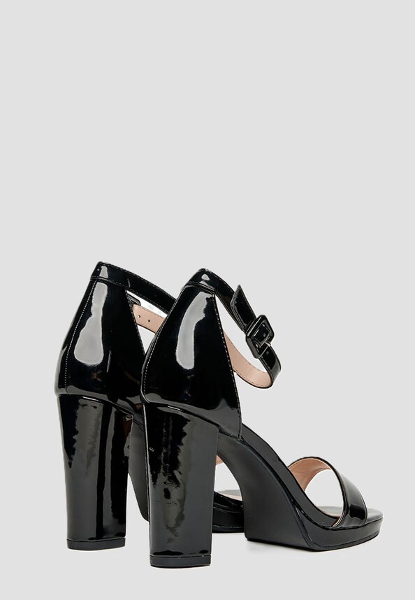 77 Schuh Sandalette-1