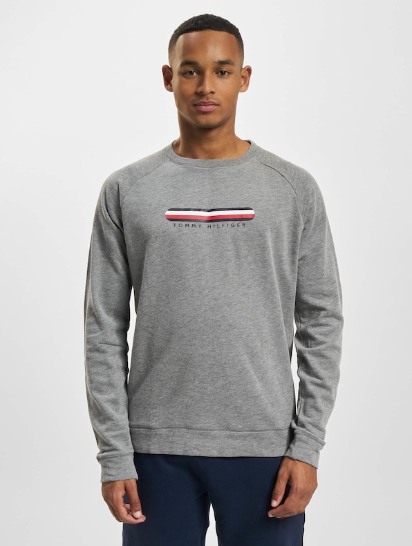 Tommy Hilfiger Sweater-2