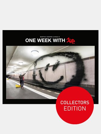 Urban Media One Week with 1UP Collectors Edition