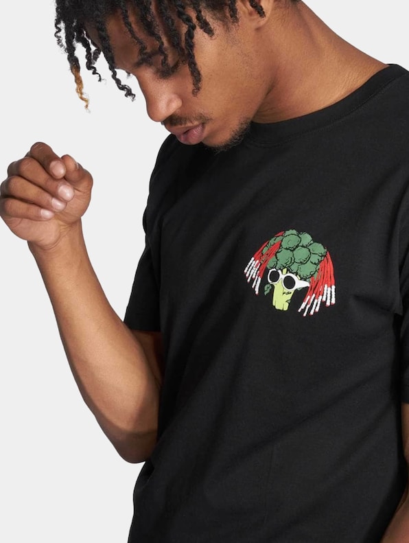 Tee-3
