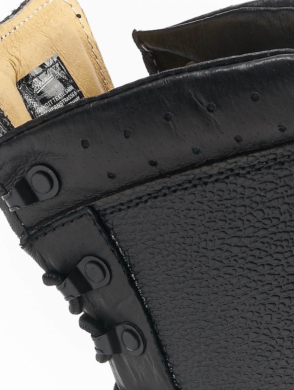 BW Kampfstiefel Modell 2000-7
