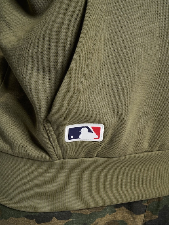MLB Boston Red Sox Seasonal Team Logo-5