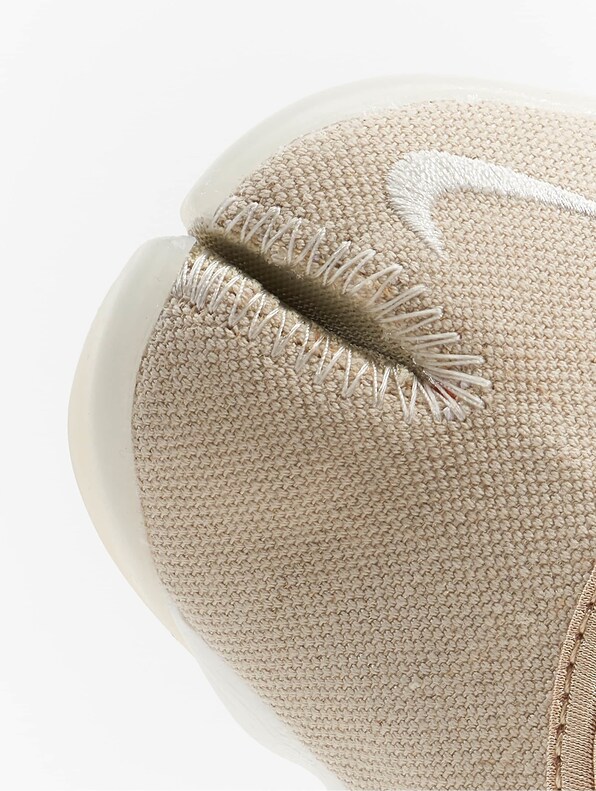 Air Rift-9