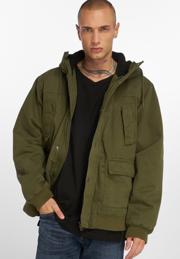 Hooded -5