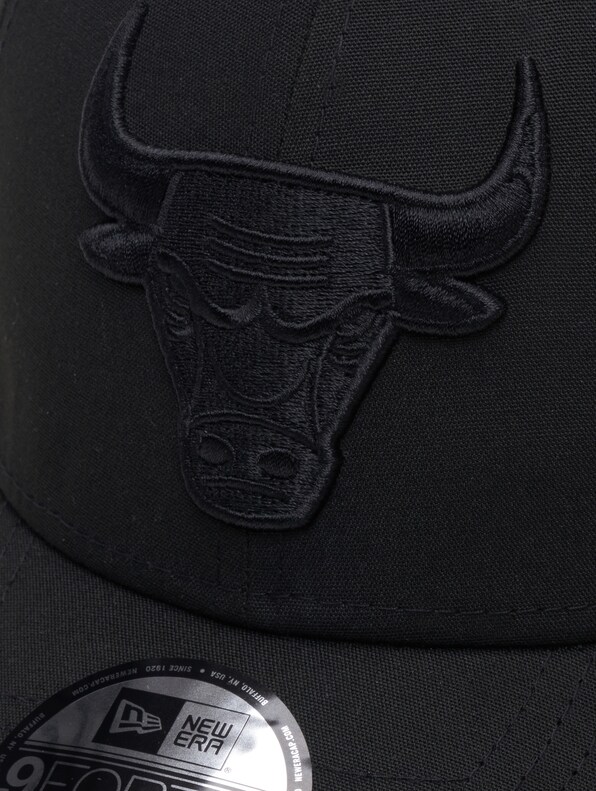 Repreve Outline 9FORTY Chicago Bulls-3