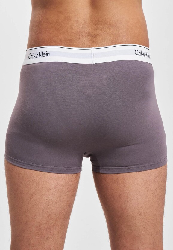 3 Pack-8
