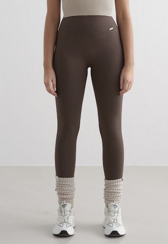 Ribbed Seamless 