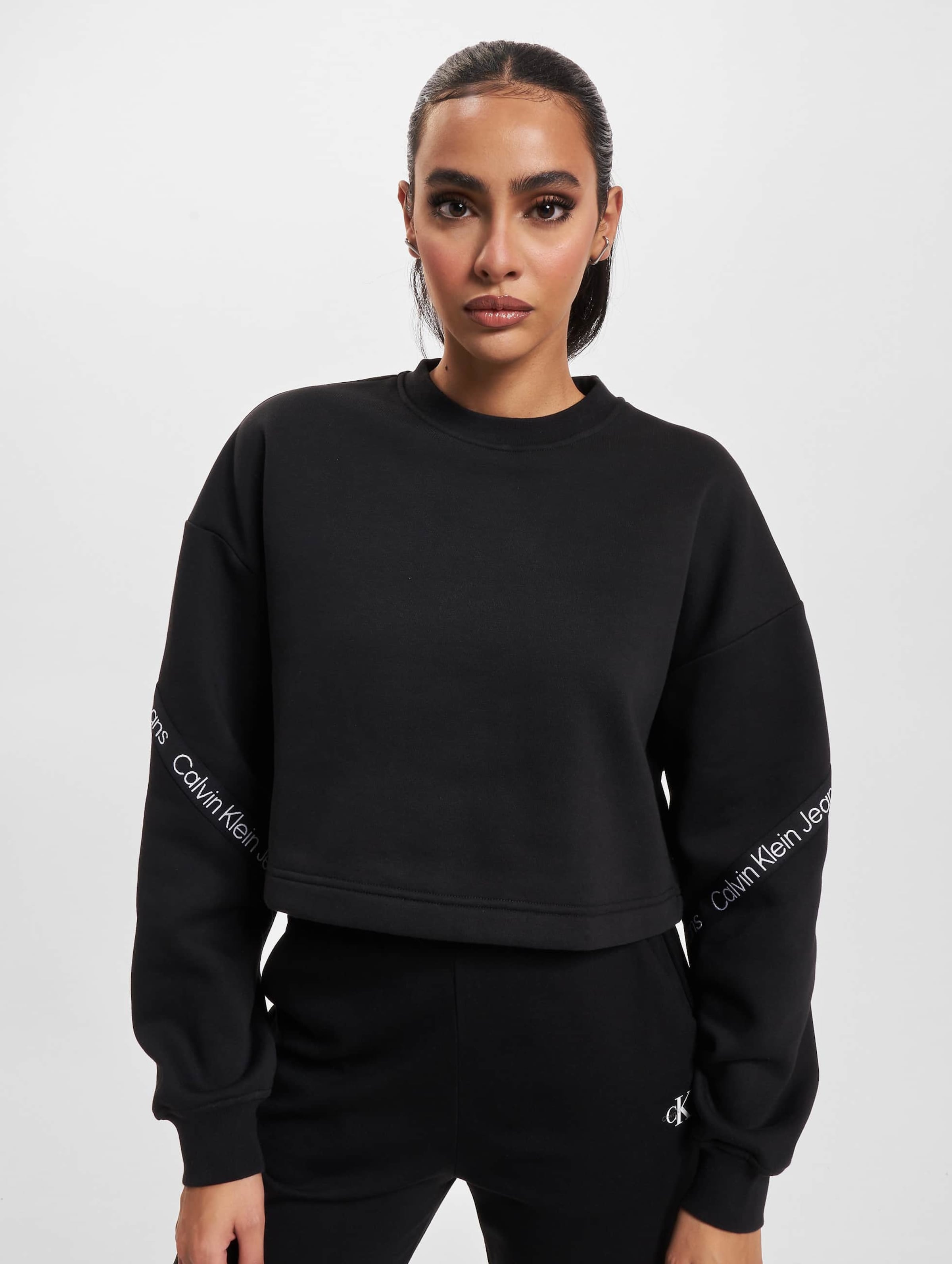 Calvin klein tape 2025 fleece crew sweatshirt