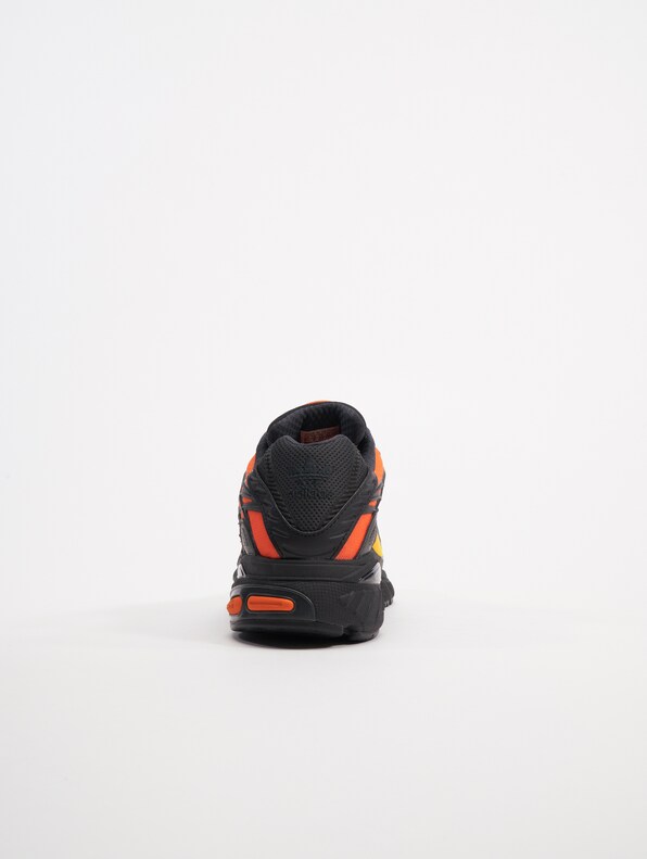 Adistar Cushion-5