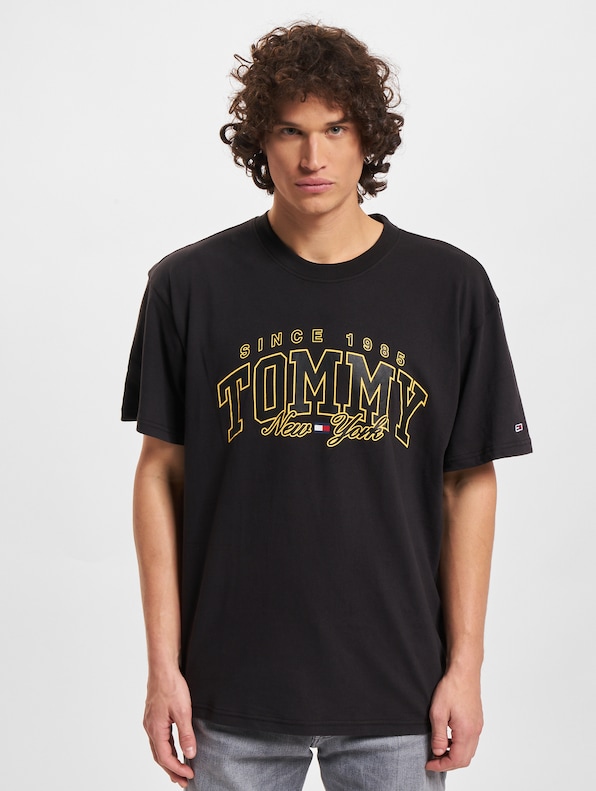 Tommy Jeans Relaxed Luxe Varsity T-Shirts-2