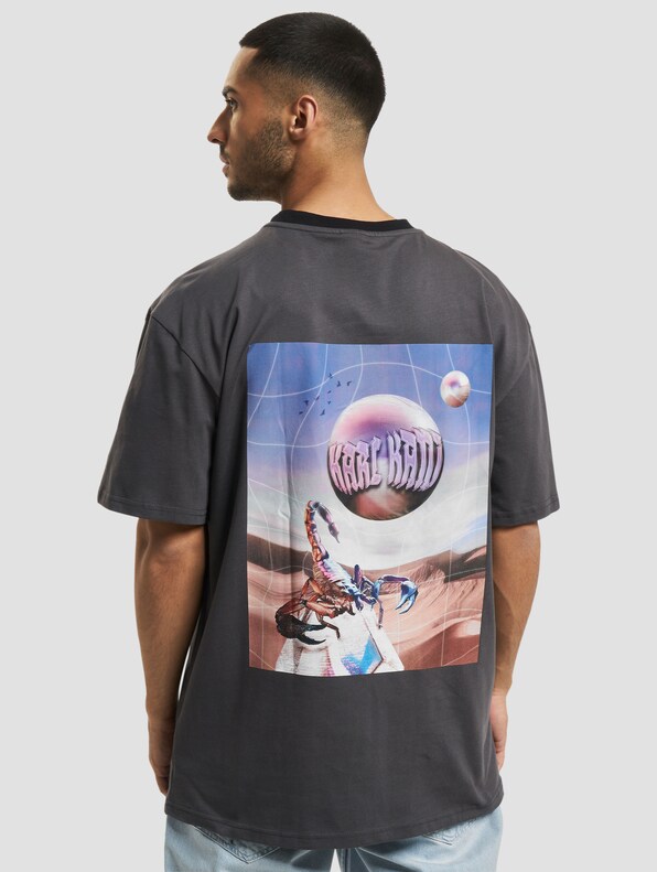 Small Signature Metaverse Block-1