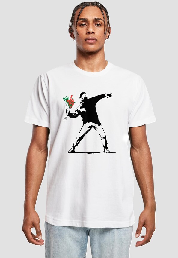 Banksy - Love Is In The Air-0