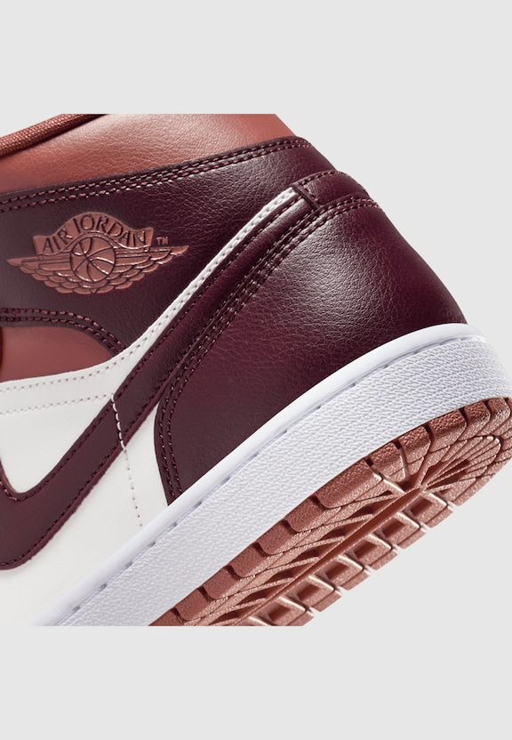 WMNS Air Jordan 1 Mid-4