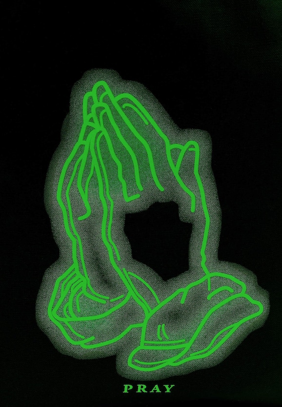 Pray Glow-3