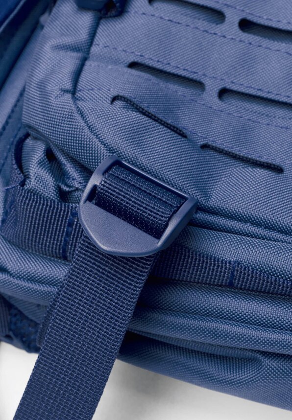 US Cooper Lasercut Medium Backpack-11