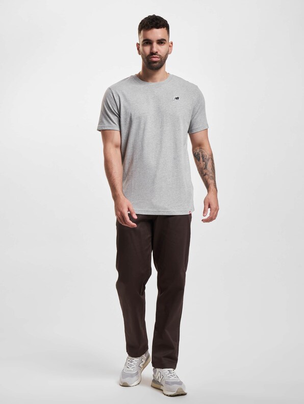 New Balance Small Logo T-Shirt-4