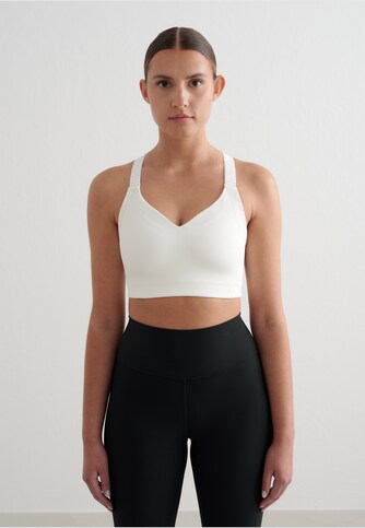 White Ribbed Performance