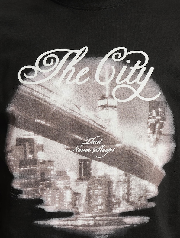 The City Oversize-3