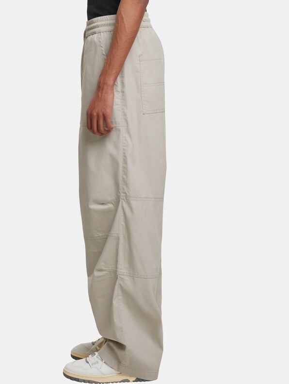 Urban Classics Loose Fit Pants With Darts-2