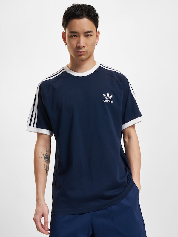 3 Stripes-0