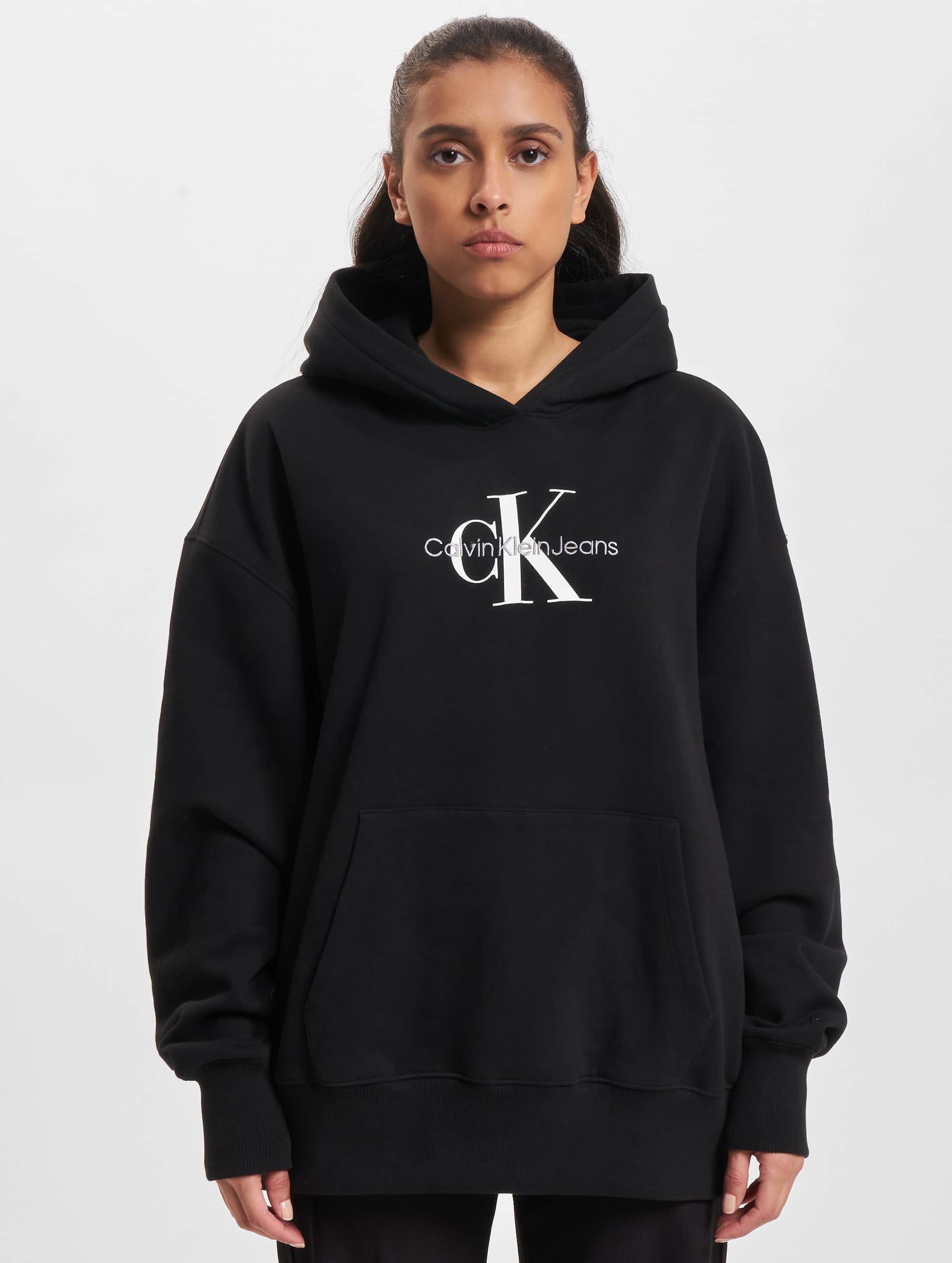 Calvin klein discount jeans black hoodie