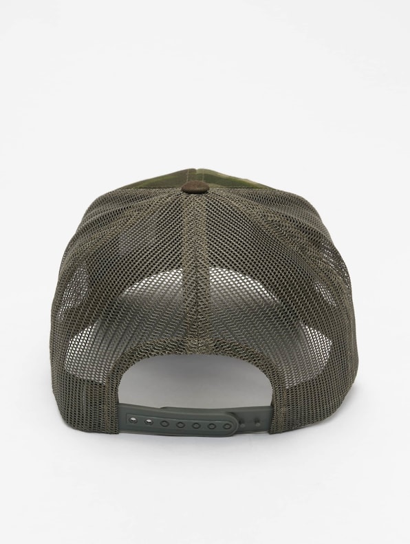 Retro Trucker Multicam®-1