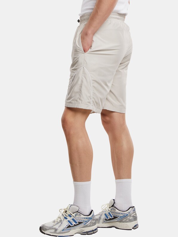 Urban Classics Piped Panel Trackshorts-2