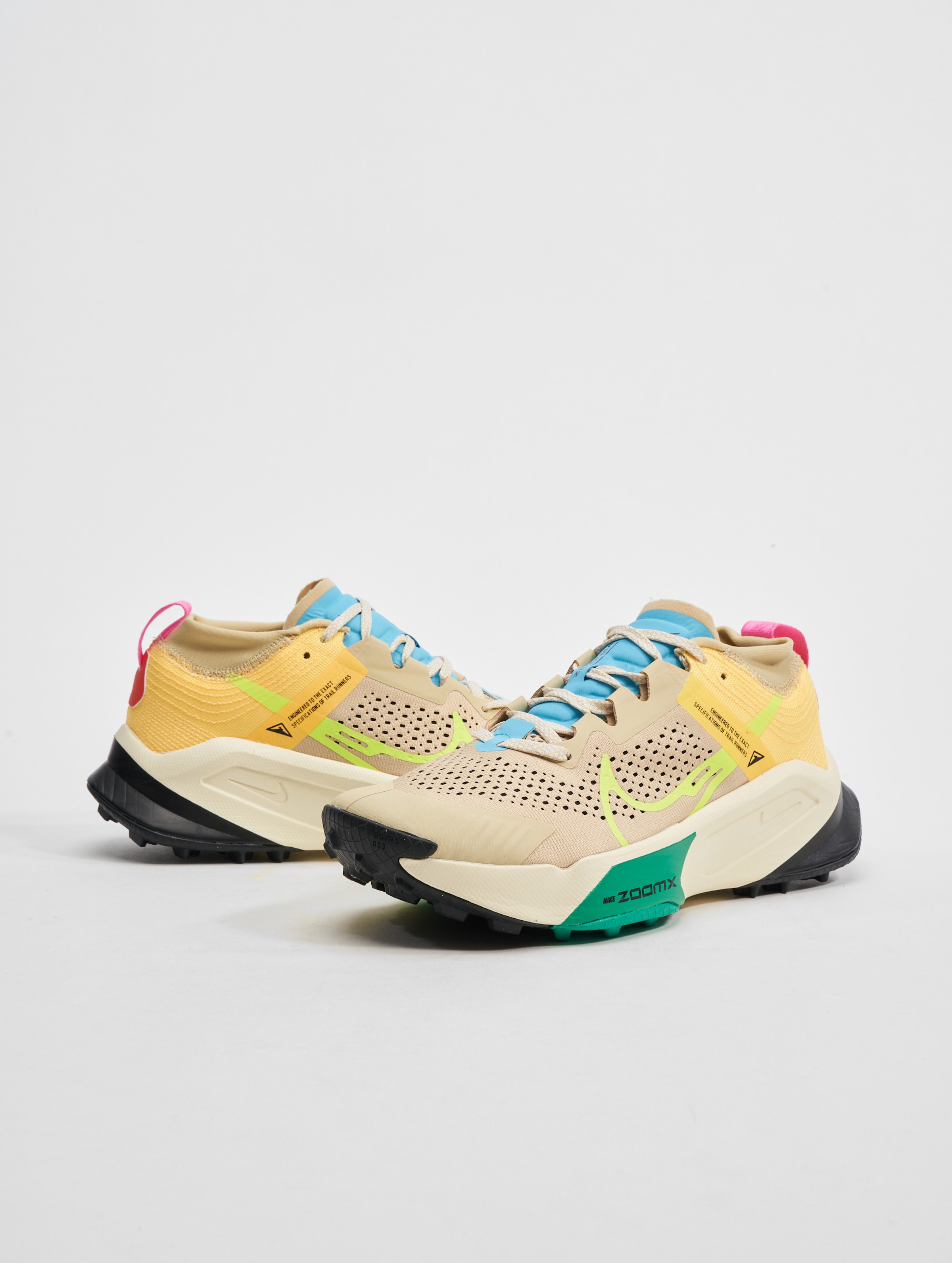 Nike Zoomx Zegama Trail Sneakers Mannen op kleur kleurrijk, Maat 36