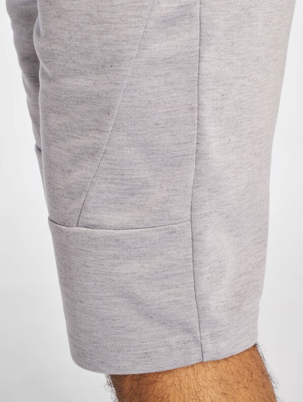 Tech Fleece Uni-4