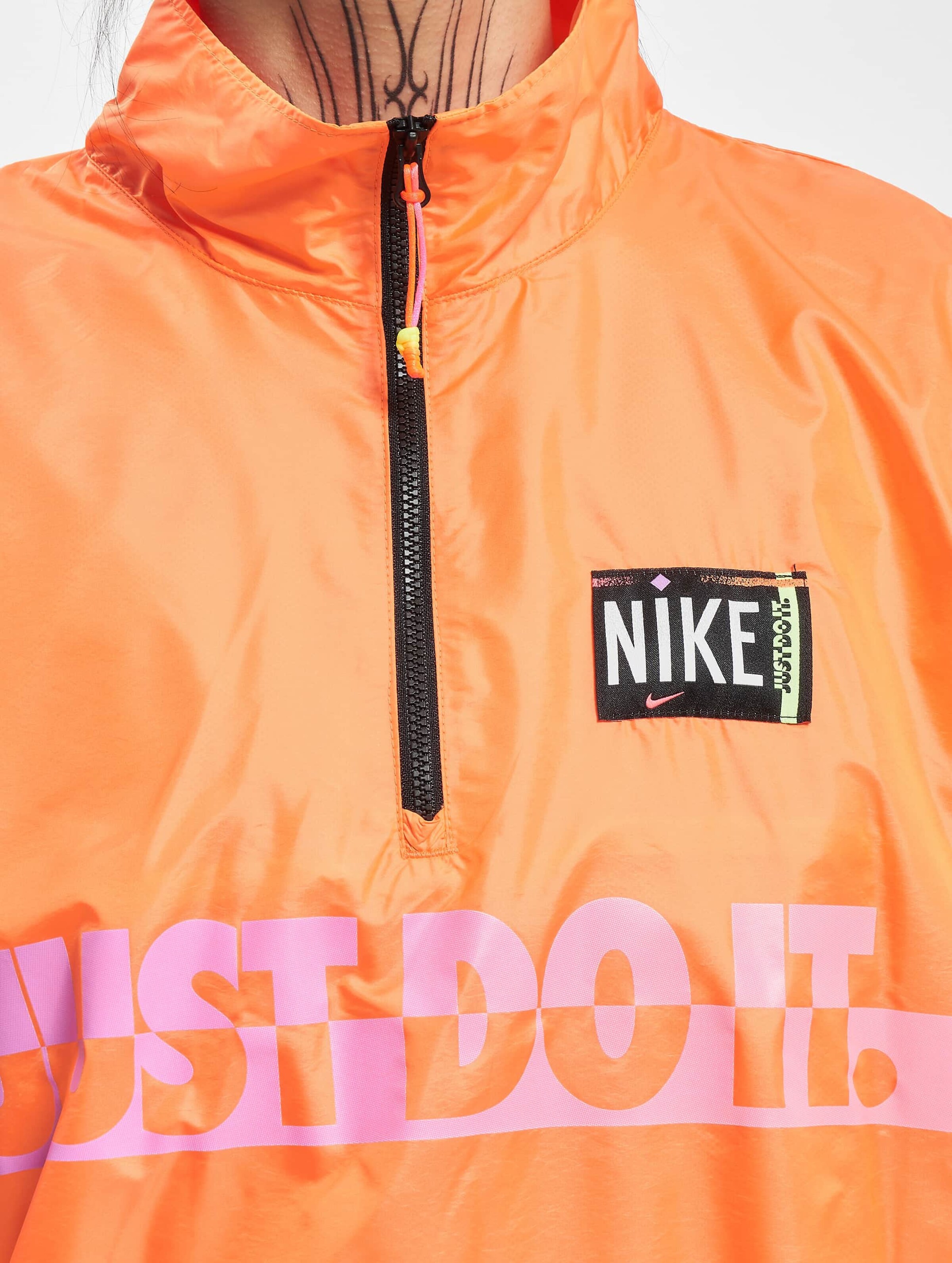 Can you wash a nike outlet windbreaker