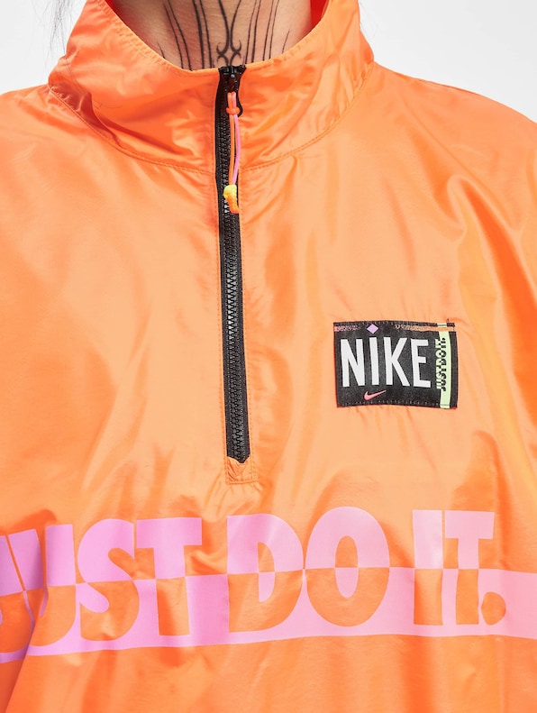 W NSW WVN PO JKT Wash-3