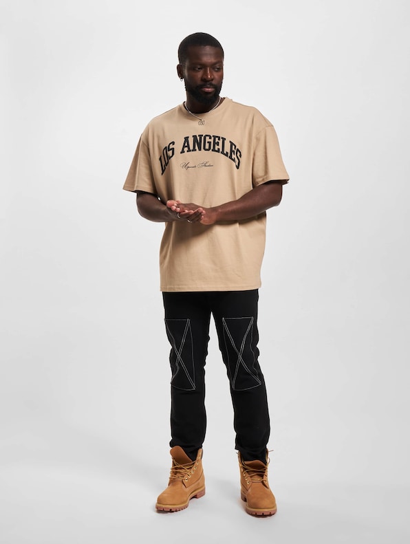  L.A. College Oversize -4