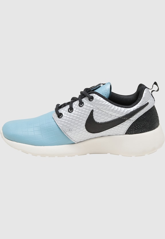 Roshe One LX W-2