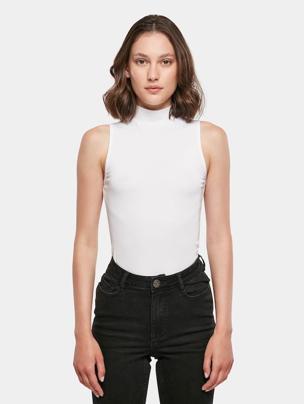 Sleeveless Turtleneck-2